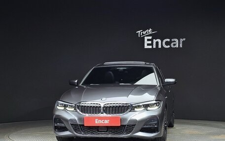 BMW 3 серия, 2021 год, 2 420 000 рублей, 3 фотография