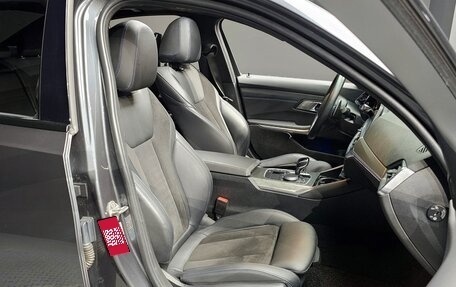 BMW 3 серия, 2021 год, 2 420 000 рублей, 12 фотография