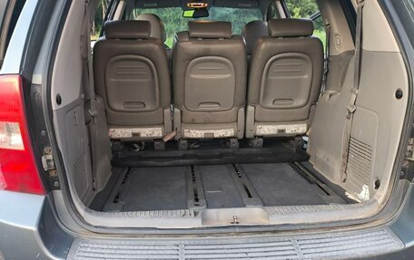 KIA Carnival III, 2009 год, 740 000 рублей, 14 фотография