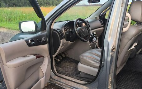 KIA Carnival III, 2009 год, 740 000 рублей, 7 фотография
