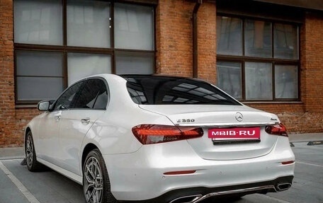 Mercedes-Benz E-Класс, 2022 год, 4 240 000 рублей, 7 фотография