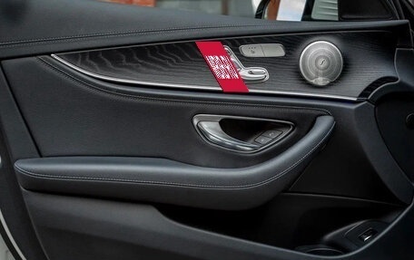 Mercedes-Benz E-Класс, 2022 год, 4 240 000 рублей, 14 фотография