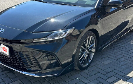 Toyota Camry, 2024 год, 3 450 000 рублей, 3 фотография