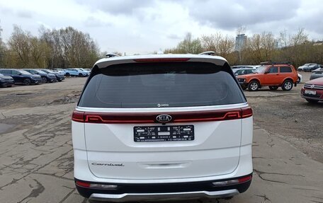 KIA Carnival, 2022 год, 3 580 000 рублей, 6 фотография