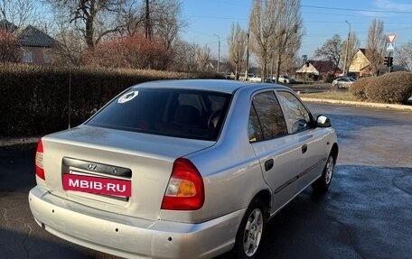 Hyundai Accent II, 2004 год, 350 000 рублей, 3 фотография