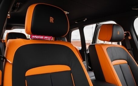 Rolls-Royce Cullinan, 2025 год, 75 000 000 рублей, 18 фотография