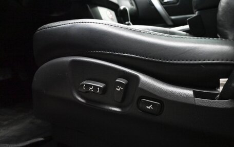 Infiniti FX I, 2006 год, 1 300 000 рублей, 27 фотография