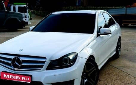 Mercedes-Benz C-Класс, 2013 год, 1 300 000 рублей, 4 фотография