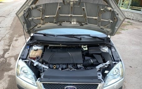 Ford Focus II рестайлинг, 2005 год, 440 000 рублей, 18 фотография