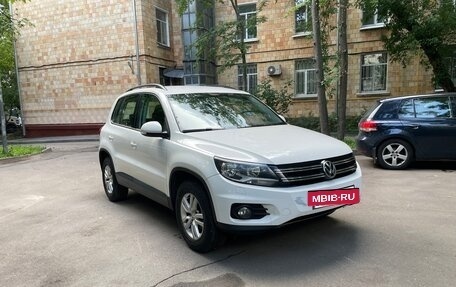 Volkswagen Tiguan I, 2011 год, 1 600 000 рублей, 2 фотография