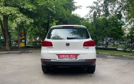 Volkswagen Tiguan I, 2011 год, 1 600 000 рублей, 5 фотография