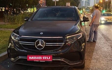 Mercedes-Benz EQC, 2020 год, 4 950 000 рублей, 1 фотография