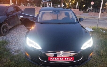 Tesla Model S I, 2016 год, 2 790 000 рублей, 2 фотография