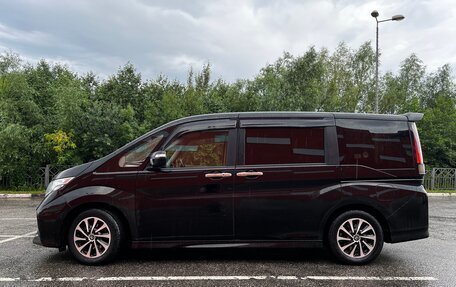 Honda Stepwgn IV, 2017 год, 1 850 000 рублей, 2 фотография