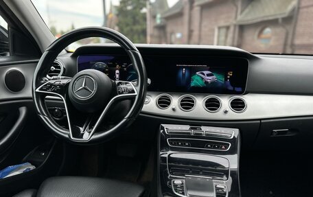 Mercedes-Benz E-Класс, 2021 год, 2 890 000 рублей, 20 фотография