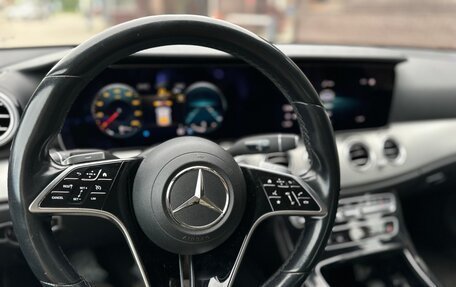 Mercedes-Benz E-Класс, 2021 год, 2 890 000 рублей, 22 фотография