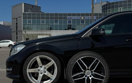 Mercedes-Benz C-Класс, 2012 год, 1 300 000 рублей, 17 фотография