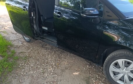 Toyota Sienta II, 2022 год, 1 555 000 рублей, 11 фотография