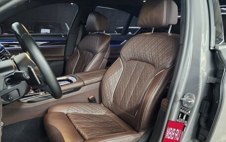 BMW 7 серия, 2022 год, 7 220 000 рублей, 5 фотография