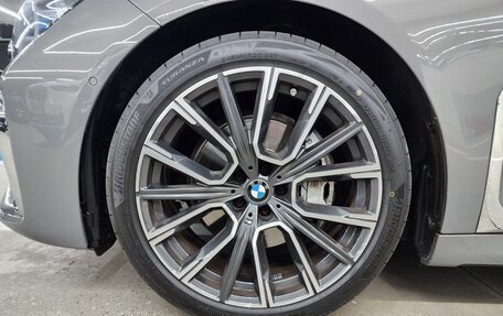 BMW 7 серия, 2022 год, 7 220 000 рублей, 17 фотография