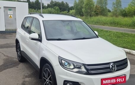 Volkswagen Tiguan I, 2013 год, 1 600 000 рублей, 2 фотография