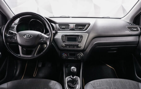 KIA Rio III рестайлинг, 2014 год, 895 000 рублей, 10 фотография