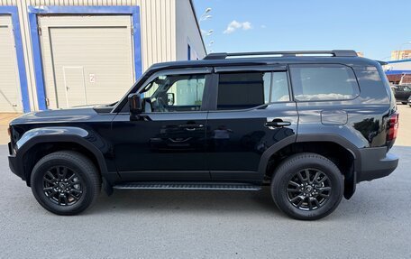 Toyota Land Cruiser Prado, 2024 год, 7 800 000 рублей, 4 фотография