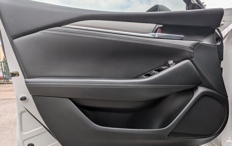 Mazda 6, 2020 год, 2 700 000 рублей, 17 фотография