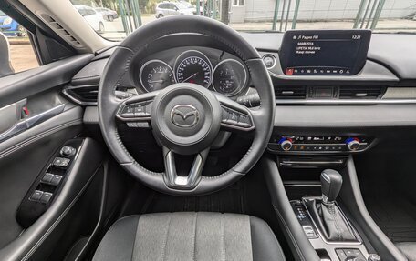 Mazda 6, 2020 год, 2 700 000 рублей, 22 фотография