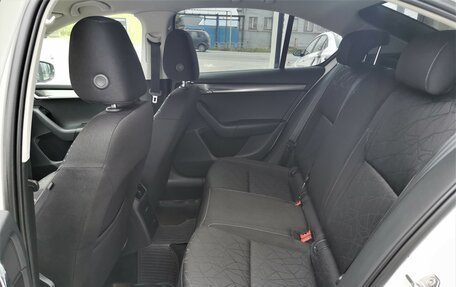 Skoda Octavia, 2018 год, 1 699 000 рублей, 16 фотография