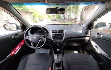 Hyundai Solaris II рестайлинг, 2016 год, 840 000 рублей, 5 фотография