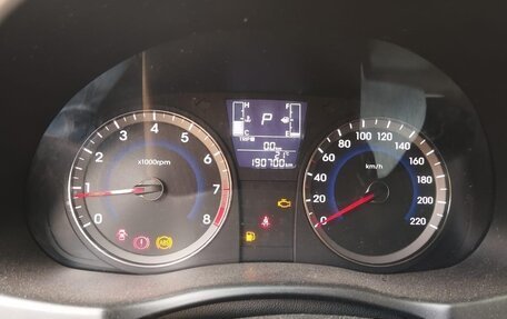 Hyundai Solaris II рестайлинг, 2016 год, 840 000 рублей, 7 фотография