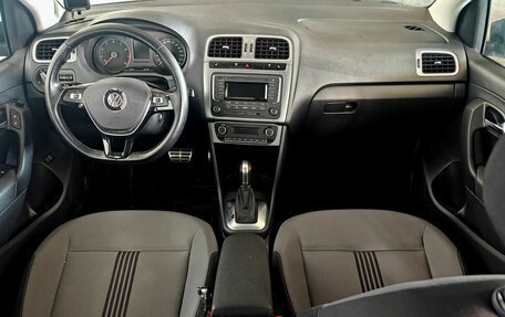 Volkswagen Polo VI (EU Market), 2016 год, 1 247 000 рублей, 11 фотография