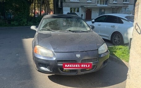 Dodge Stratus II, 2001 год, 182 000 рублей, 1 фотография