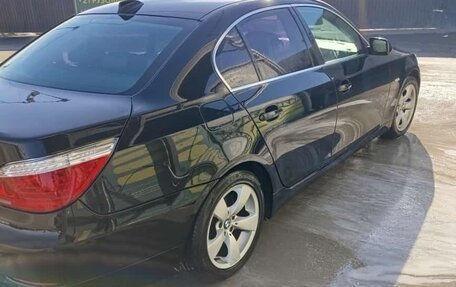 BMW 5 серия, 2006 год, 950 000 рублей, 1 фотография