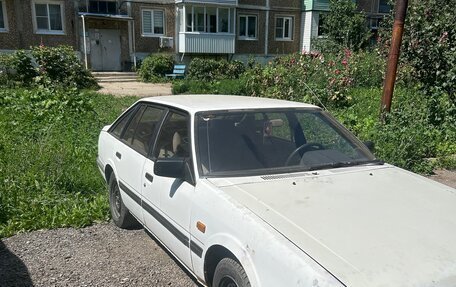 Mazda 626, 1987 год, 140 000 рублей, 2 фотография