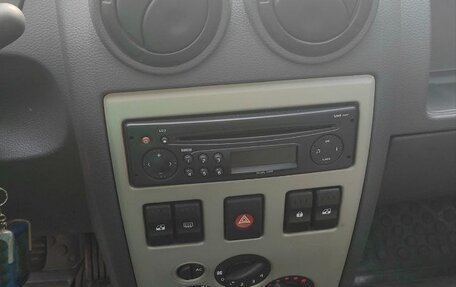 Renault Logan I, 2005 год, 475 000 рублей, 19 фотография