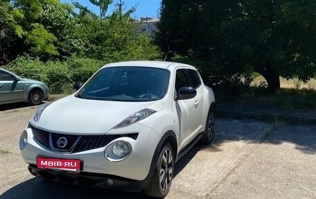 Nissan Juke II, 2013 год, 925 000 рублей, 2 фотография