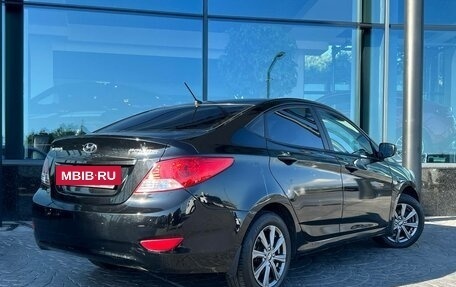 Hyundai Solaris II рестайлинг, 2013 год, 490 000 рублей, 2 фотография