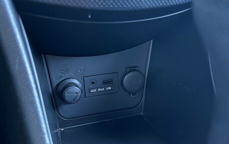 Hyundai Solaris II рестайлинг, 2013 год, 490 000 рублей, 18 фотография