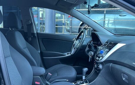 Hyundai Solaris II рестайлинг, 2013 год, 490 000 рублей, 28 фотография