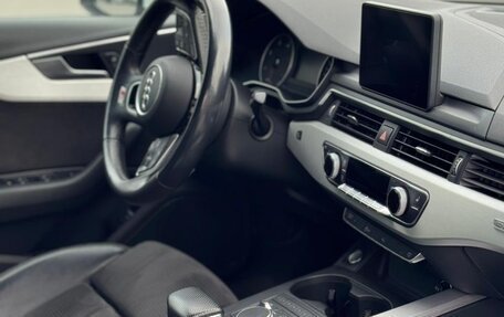 Audi A4, 2018 год, 2 850 000 рублей, 8 фотография