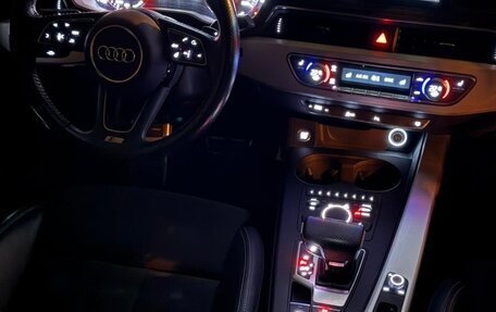 Audi A4, 2018 год, 2 850 000 рублей, 7 фотография