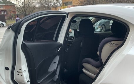Mazda 3, 2016 год, 1 550 000 рублей, 4 фотография