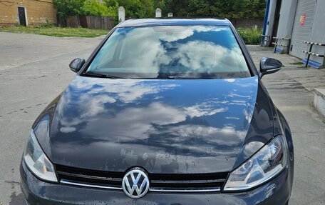 Volkswagen Golf VII, 2014 год, 1 088 000 рублей, 2 фотография