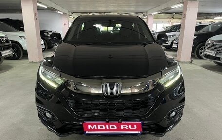 Honda Vezel, 2019 год, 1 850 000 рублей, 21 фотография