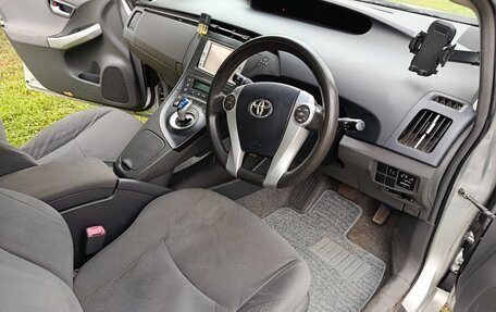 Toyota Prius, 2009 год, 945 000 рублей, 8 фотография