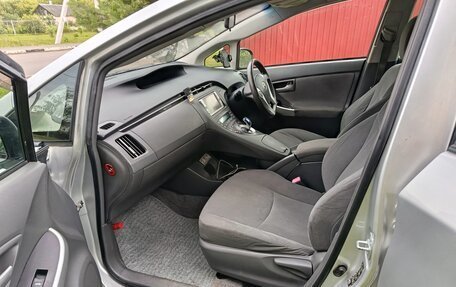 Toyota Prius, 2009 год, 945 000 рублей, 7 фотография