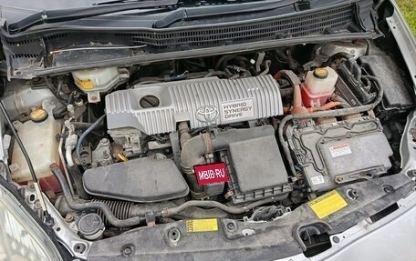 Toyota Prius, 2009 год, 945 000 рублей, 12 фотография