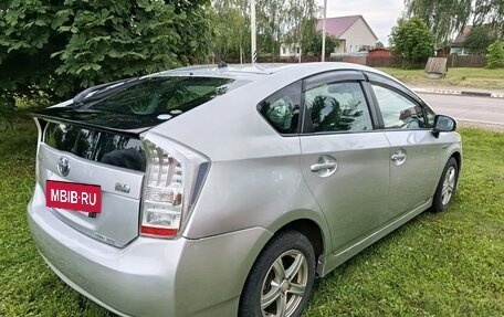 Toyota Prius, 2009 год, 945 000 рублей, 5 фотография